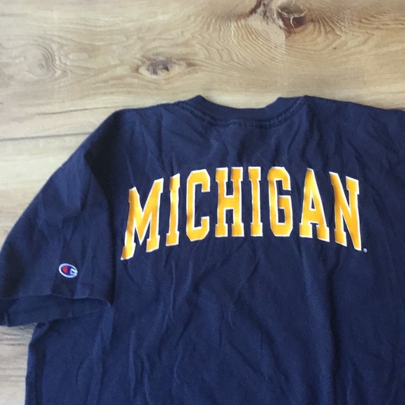 Vintage Champion Michigan Tee Shirt In Size XL. - Picture 5 of 6